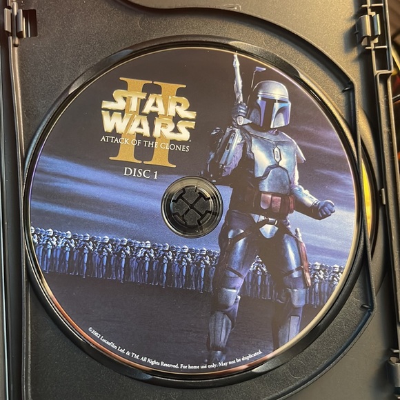 Star Wars II Attack of the Clones dvd two disc set - Picture 4 of 7